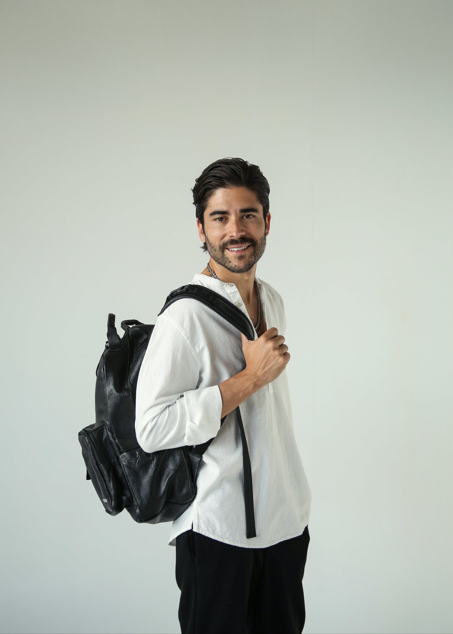 BACKPACK UNISEX PIEL